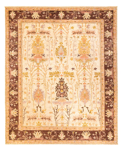 Ushak Mattan 247x307cm - Oriental Carpet