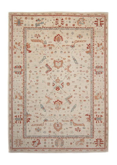 Ushak Mattan 245x342cm - Oriental Carpet