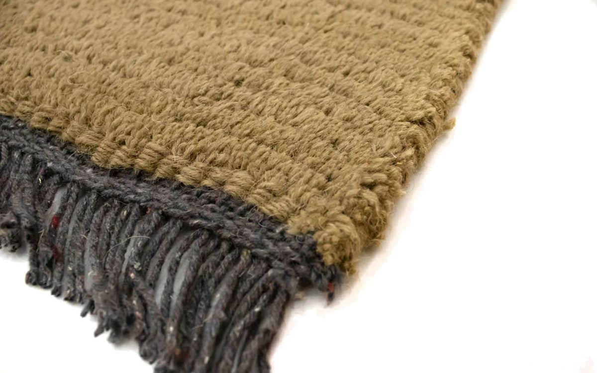 Nepal mattan - 140 x 70 cm - ljusbrun