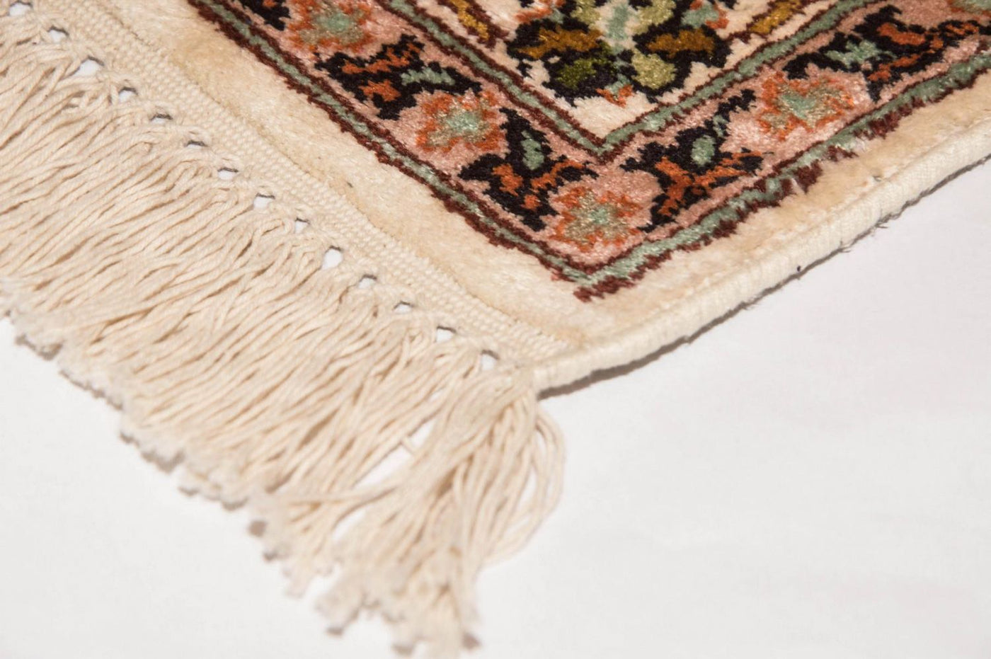 Kashmir silke Mattan 95x62cm - Oriental Carpet