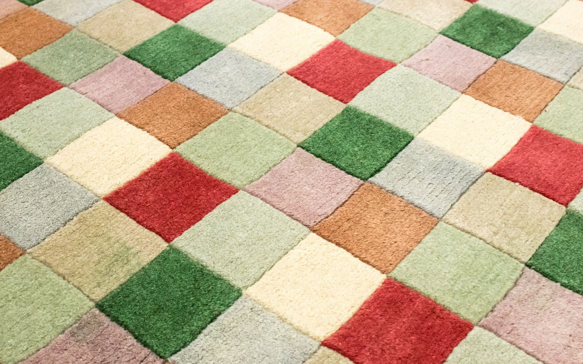 Nepal mattan - 229 x 163 cm - färgad