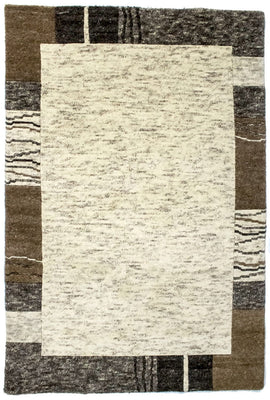 Nepal mattan - 179 x 118 cm - beige
