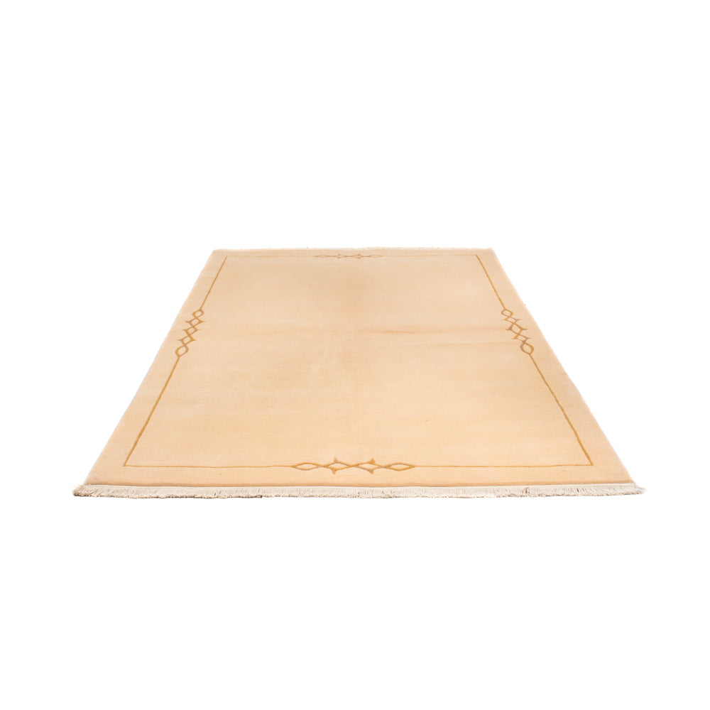 Nepal mattan - Kungliga - 236 x 171 cm - beige