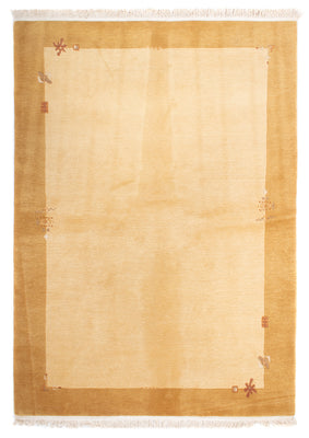 Nepal mattan - Kungliga - 240 x 172 cm - beige