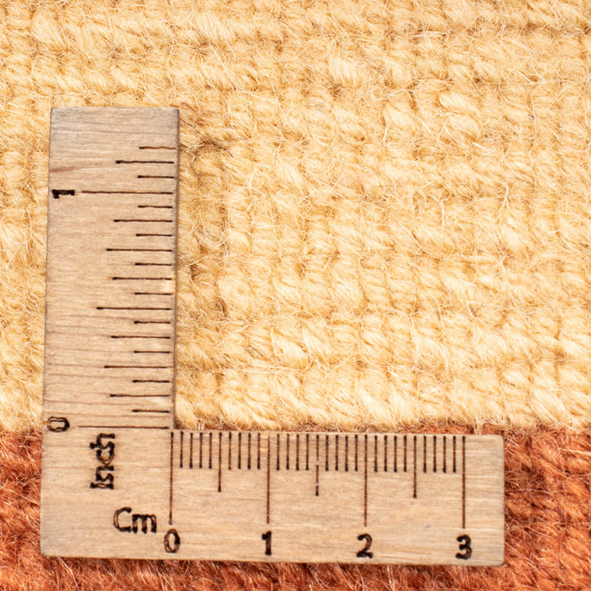 Nepal mattan - 238 x 171 cm - guld