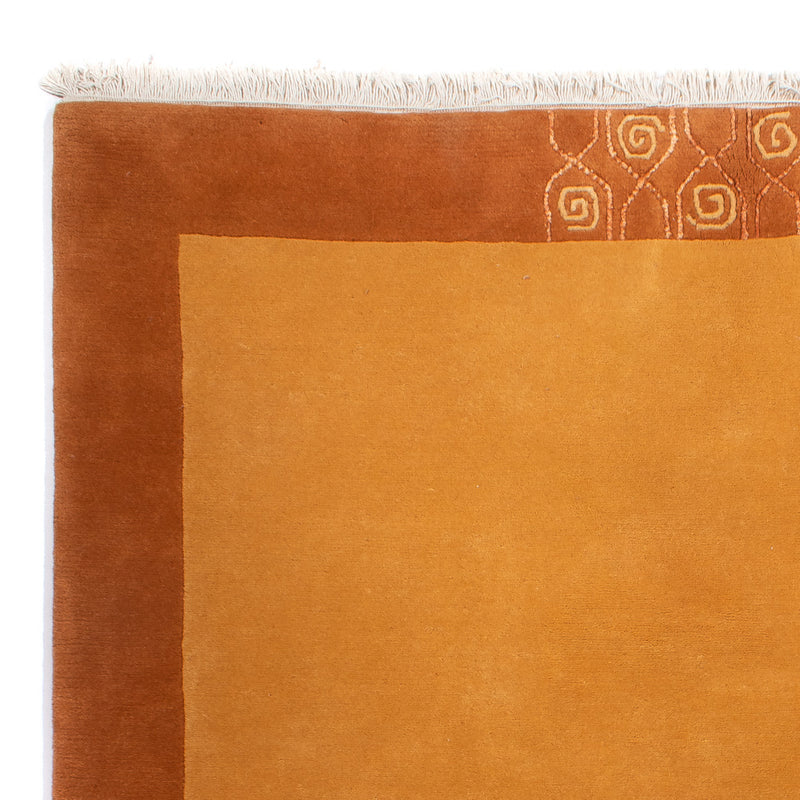 Nepal mattan - 236 x 170 cm - guld