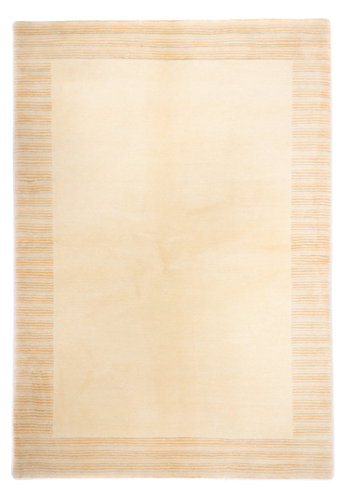 Nepal mattan - Kungliga - 244 x 172 cm - beige
