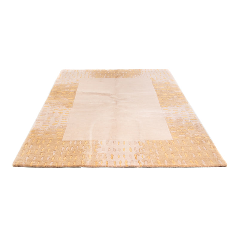 Nepal mattan - Kungliga - 240 x 170 cm - beige