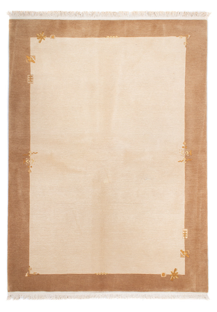 Nepal mattan - Kungliga - 234 x 172 cm - beige