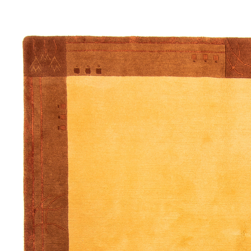 Nepal mattan - Kungliga - 299 x 202 cm - guld