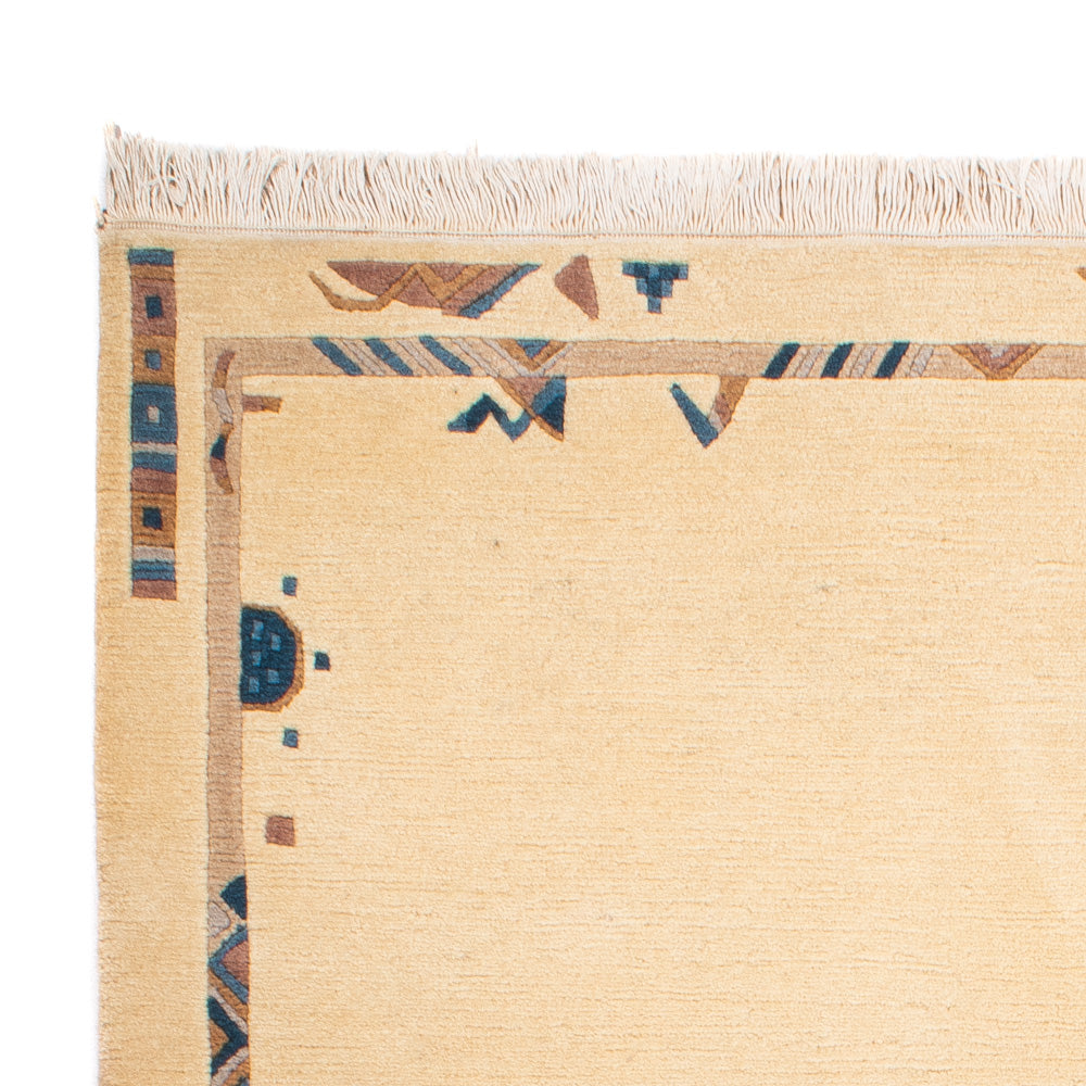 Nepal mattan - 183 x 123 cm - beige