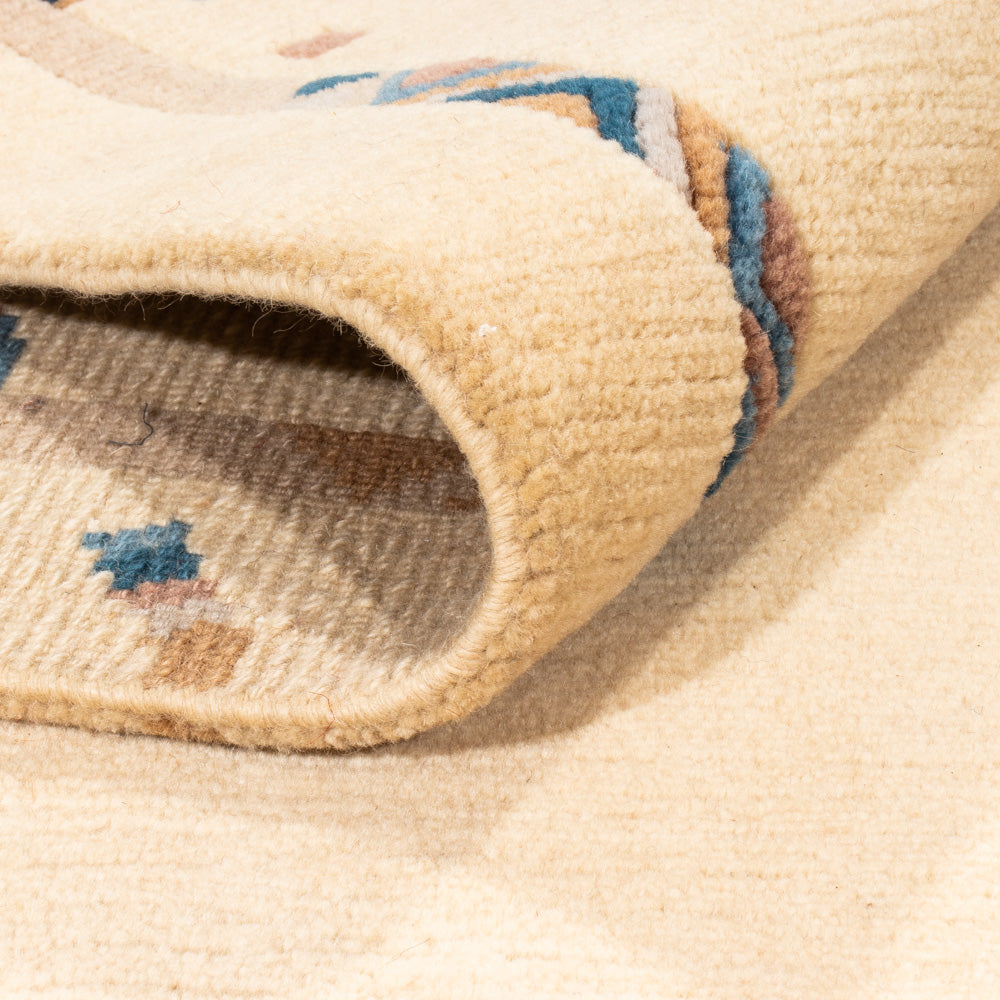 Nepal mattan - 183 x 123 cm - beige