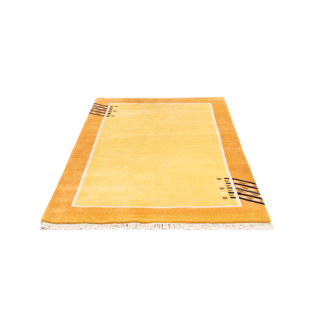 Nepal mattan - 180 x 120 cm - guld