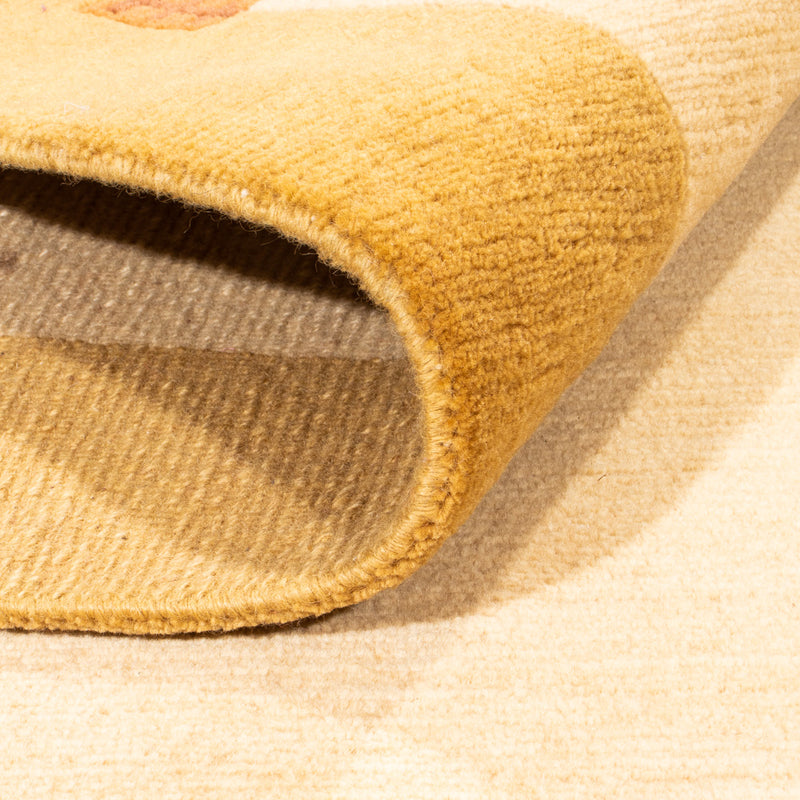 Nepal mattan - 181 x 122 cm - beige