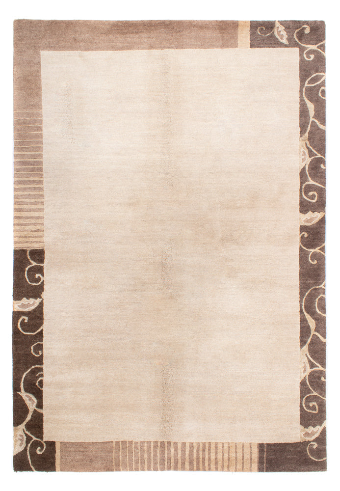 Nepal mattan - Kungliga - 242 x 170 cm - beige