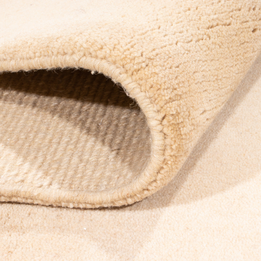 Nepal mattan - Kungliga - 240 x 170 cm - beige