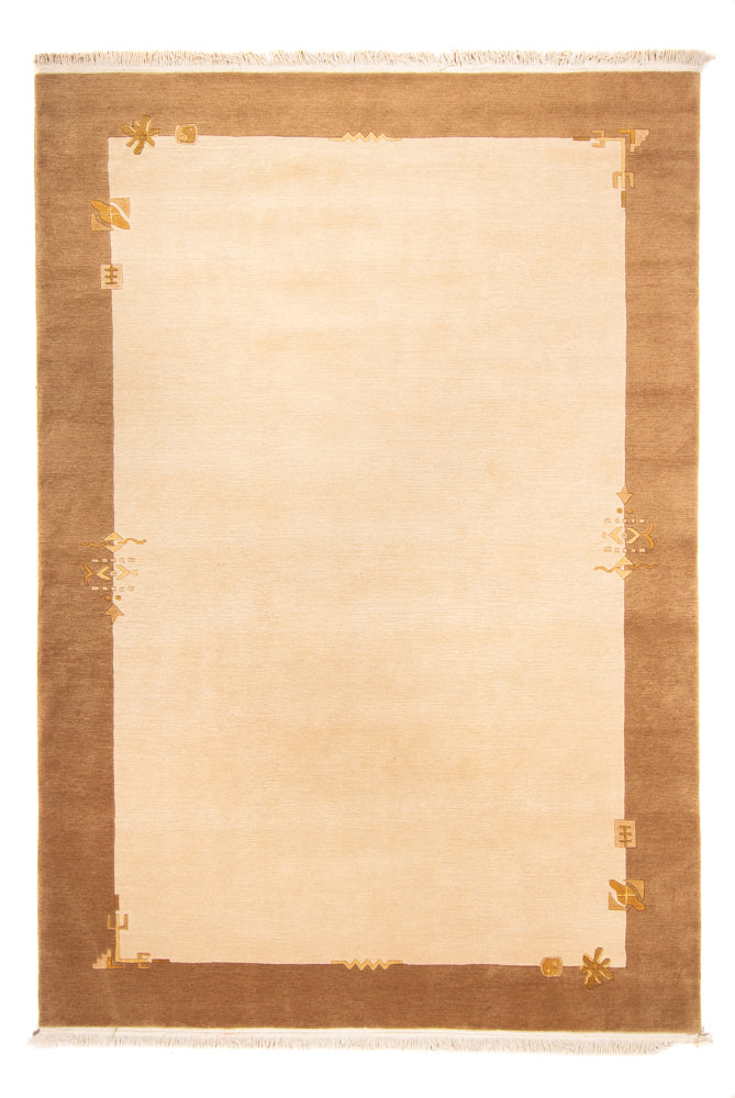 Nepal mattan - Kungliga - 291 x 200 cm - beige