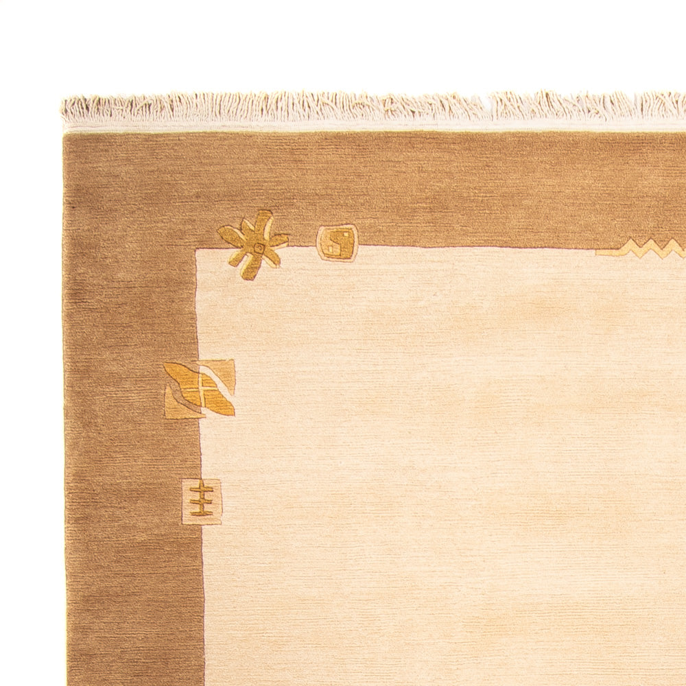 Nepal mattan - Kungliga - 291 x 200 cm - beige