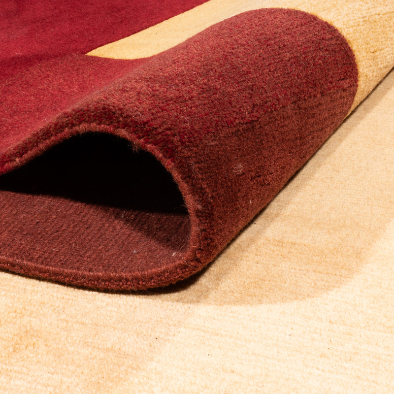 Nepal mattan - Kungliga - 347 x 251 cm - guld