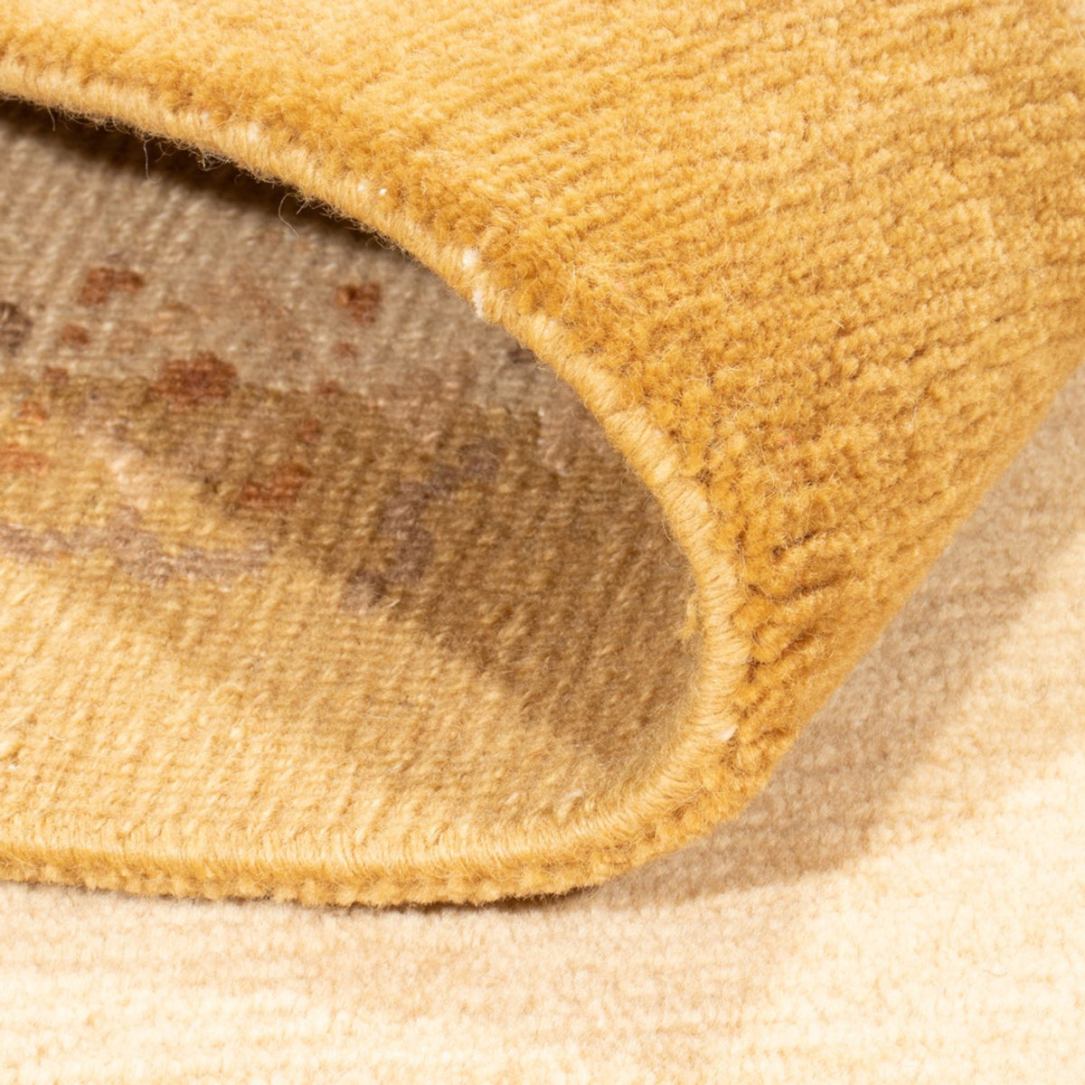 Nepal mattan - Kungliga - 160 x 93 cm - beige