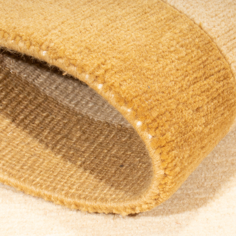 Nepal mattan - Kungliga - 143 x 74 cm - beige