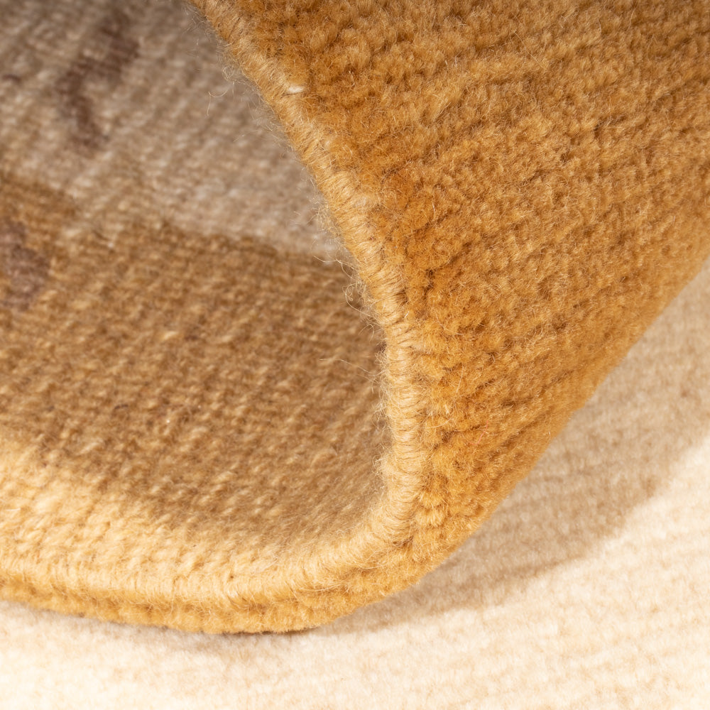 Nepal mattan - Kungliga - 141 x 72 cm - beige