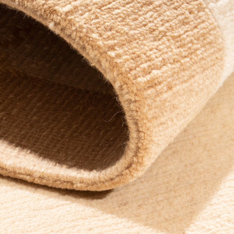 Nepal mattan - Kungliga - 141 x 72 cm - beige