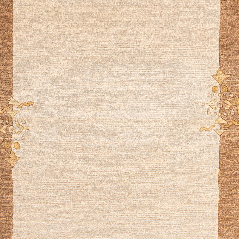 Nepal mattan - Kungliga - 139 x 72 cm - beige