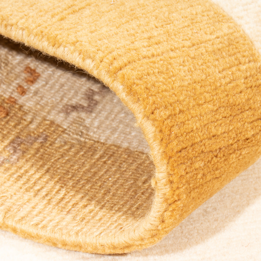 Nepal mattan - Kungliga - 144 x 71 cm - beige