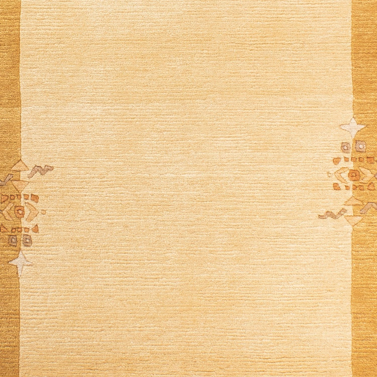 Nepal mattan - Kungliga - 143 x 72 cm - beige