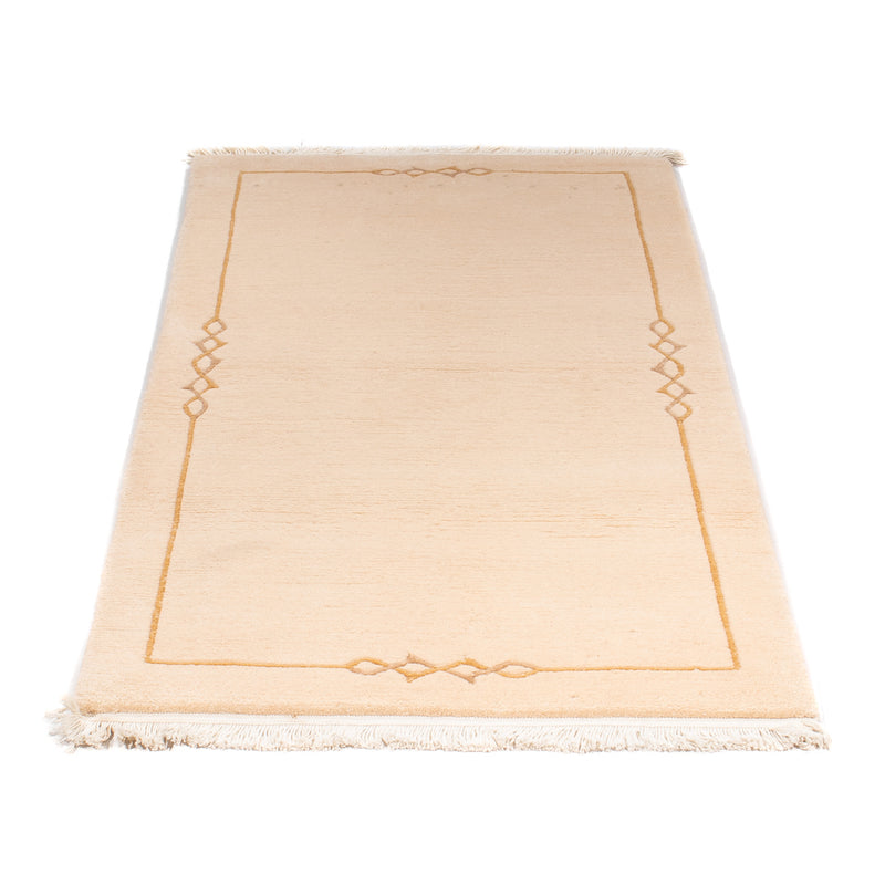 Nepal mattan - Kungliga - 141 x 72 cm - beige