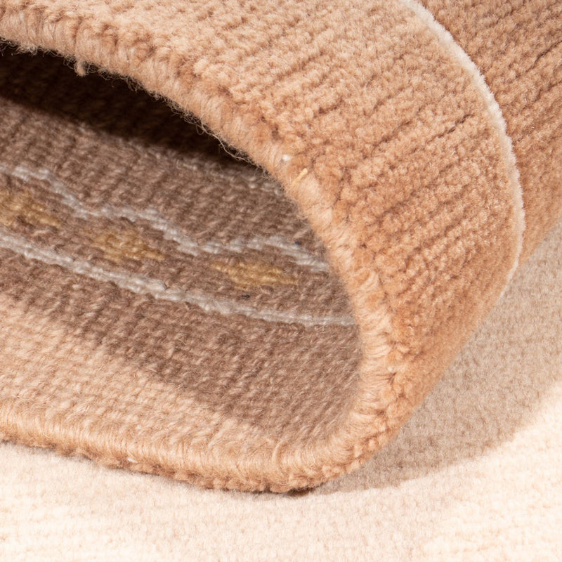 Nepal mattan - Kungliga - 144 x 73 cm - ljusbrun