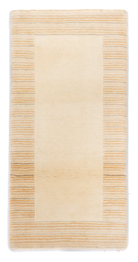 Nepal mattan - Kungliga - 147 x 72 cm - beige