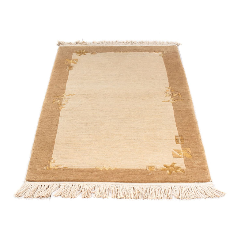 Nepal mattan - Kungliga - 137 x 71 cm - beige