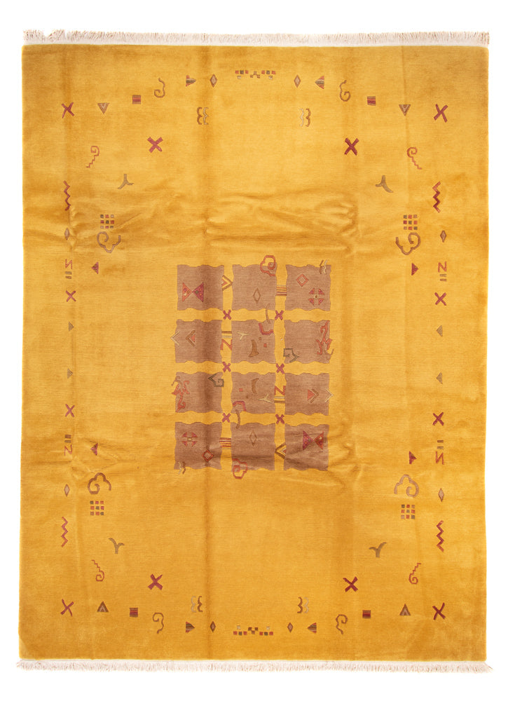 Nepal mattan - Kungliga - 355 x 256 cm - guld