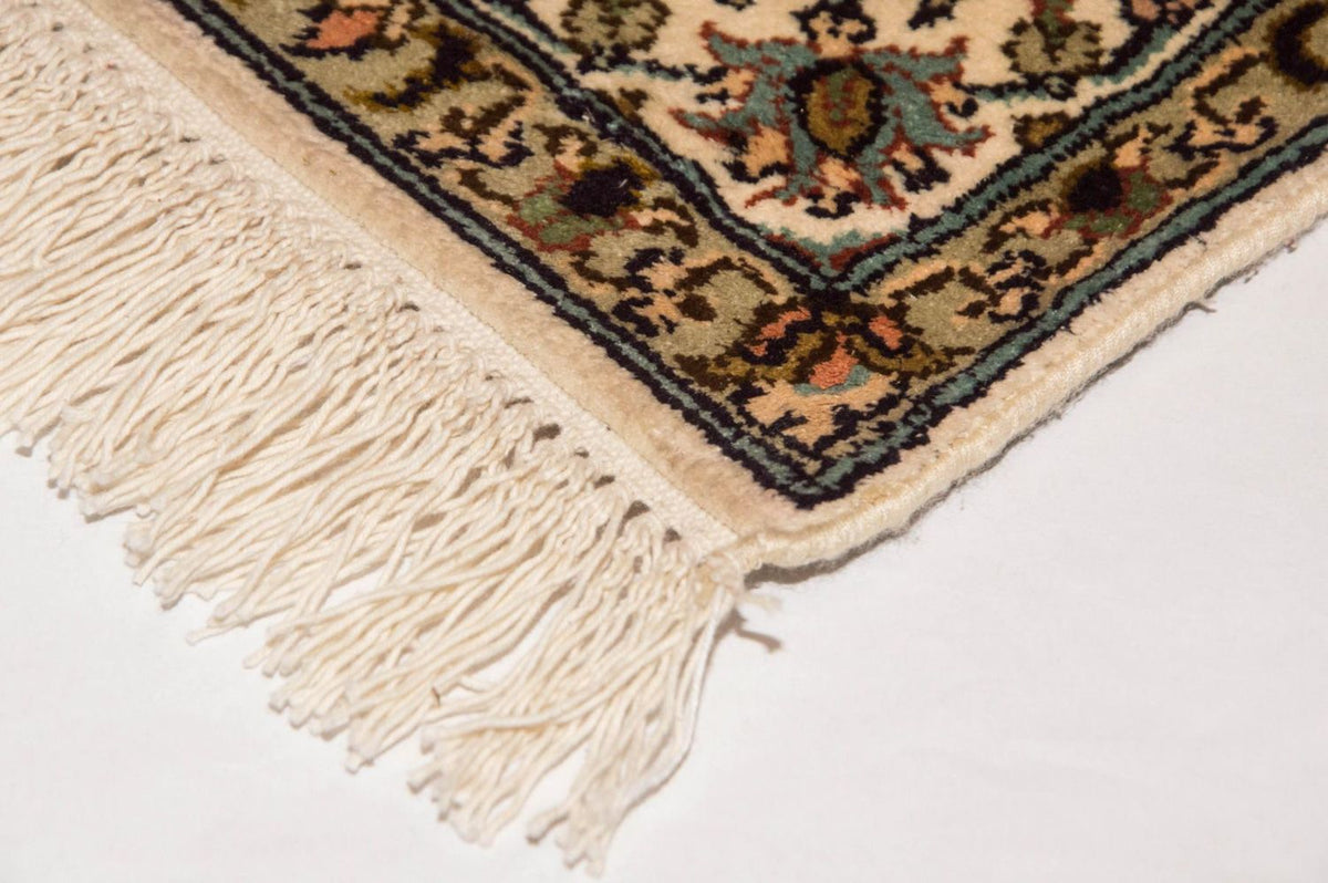 Sidenmatta - Kashmir Silk - 95 x 62 cm - beige