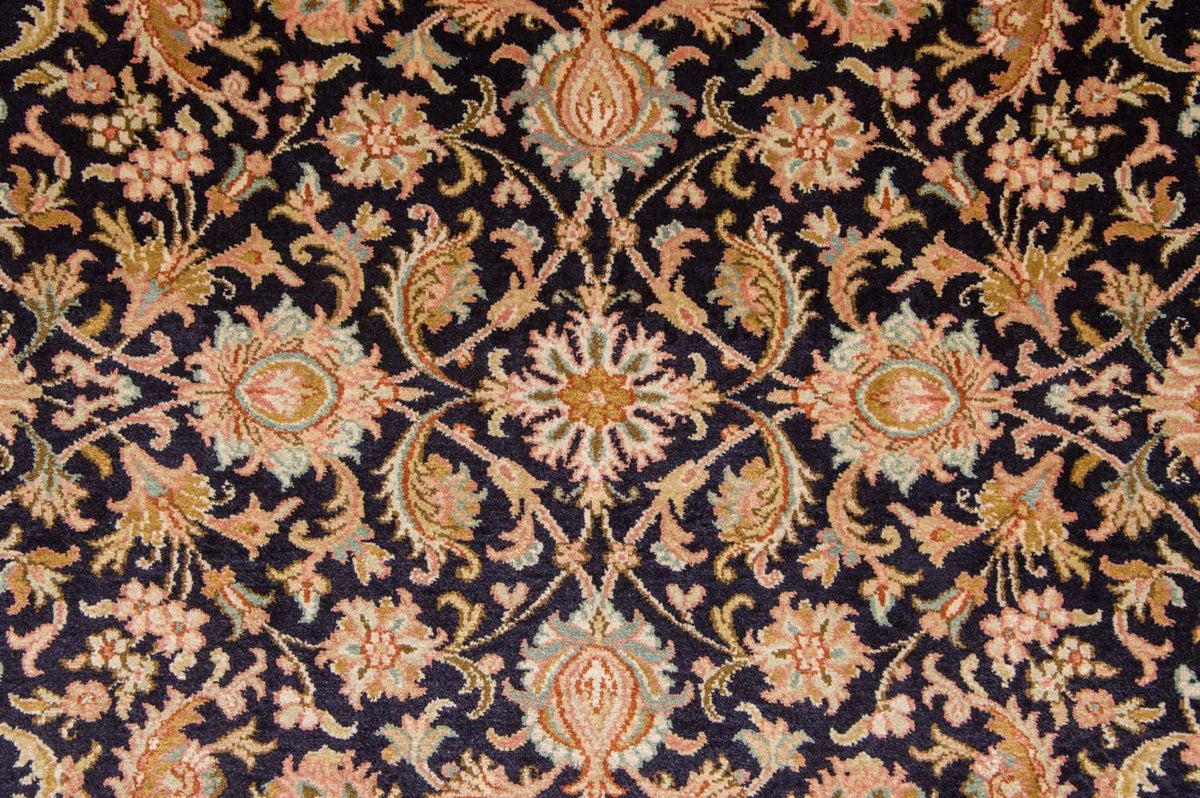 Sidenmatta - Kashmir Silk - 285 x 183 cm - mörkblå