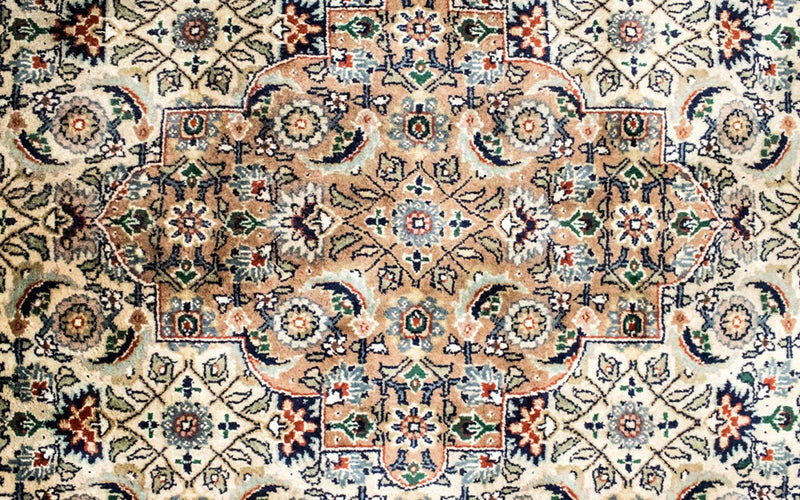Oriental Carpet - 305 x 240 cm - beige