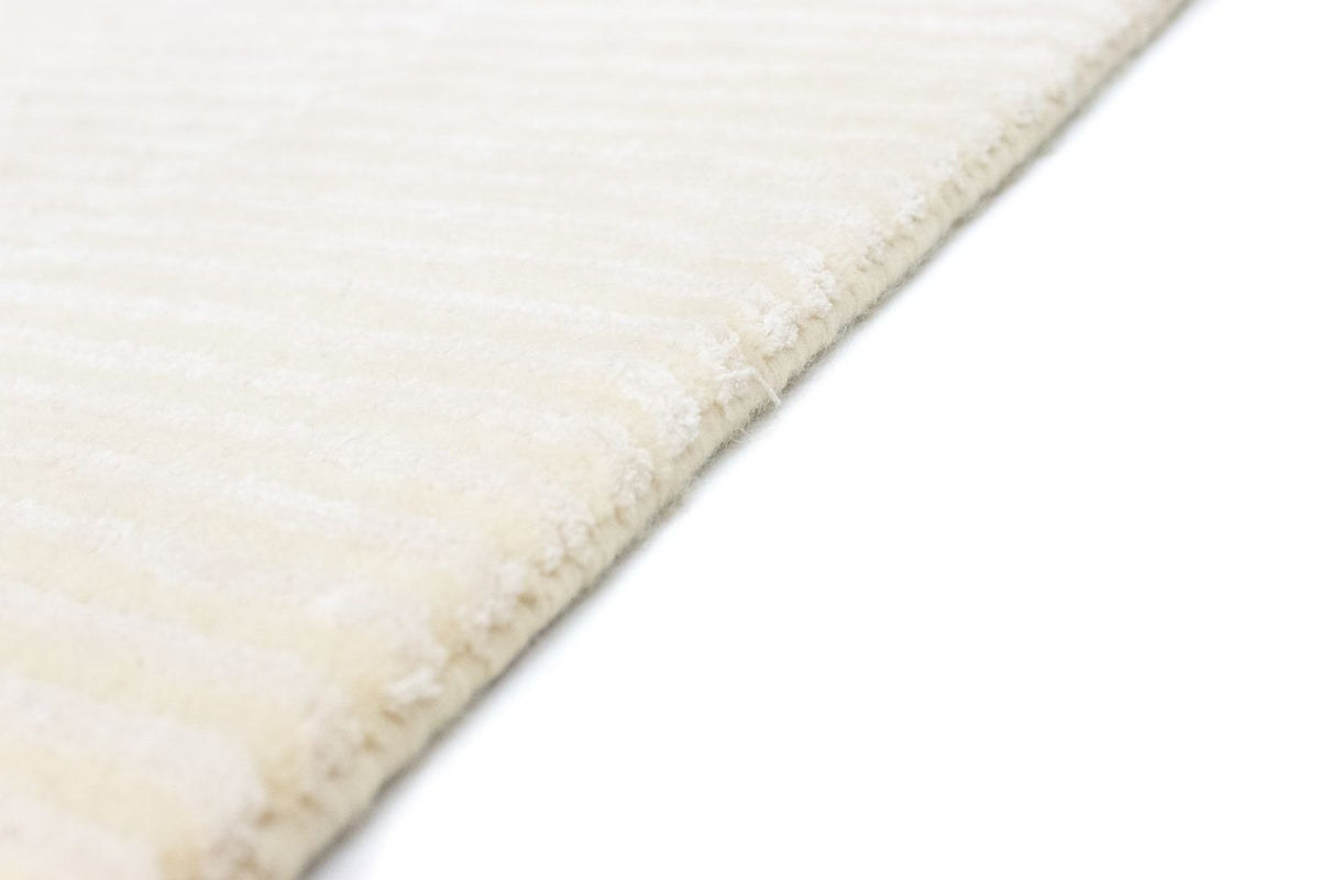 Nepal mattan - 178 x 121 cm - beige