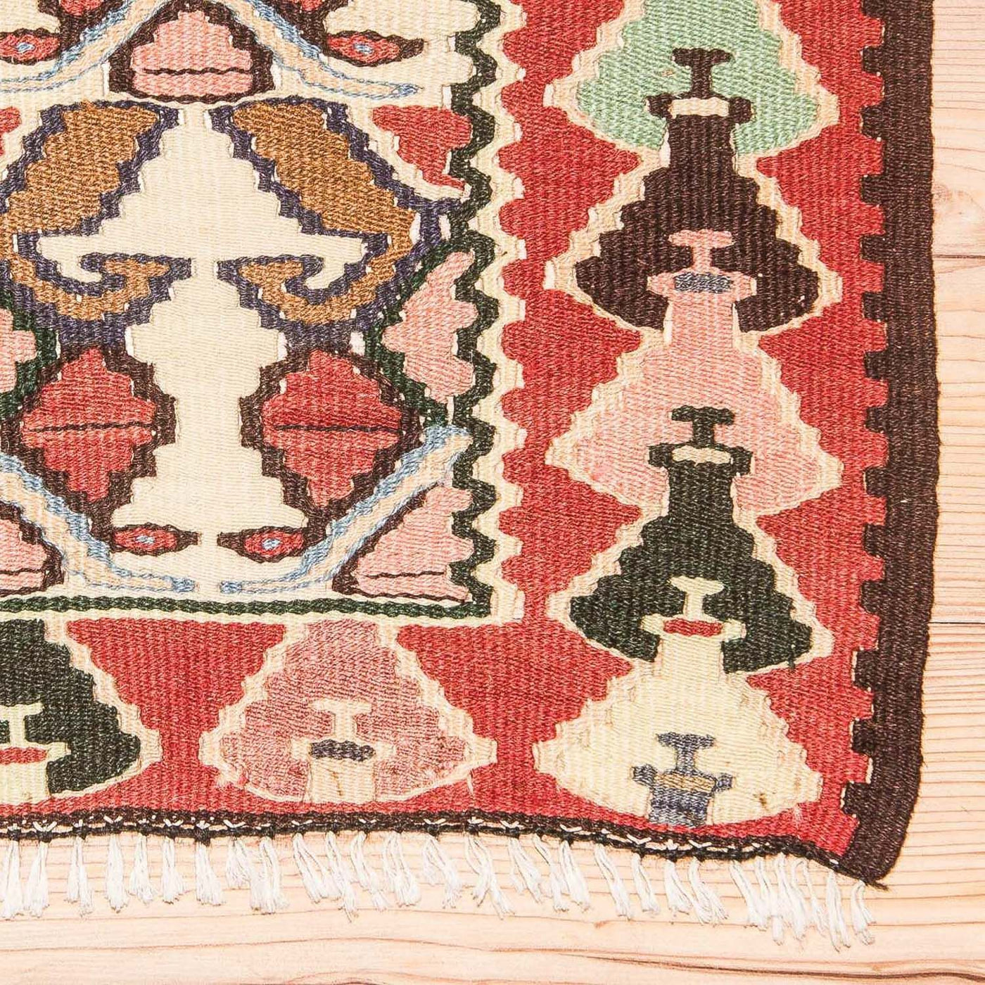 Antikt kilim Mattan 143x119cm