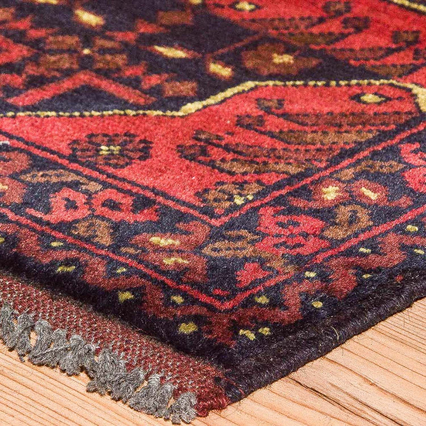 Khal Mohammadi Mattan 196x124cm - Oriental Carpet