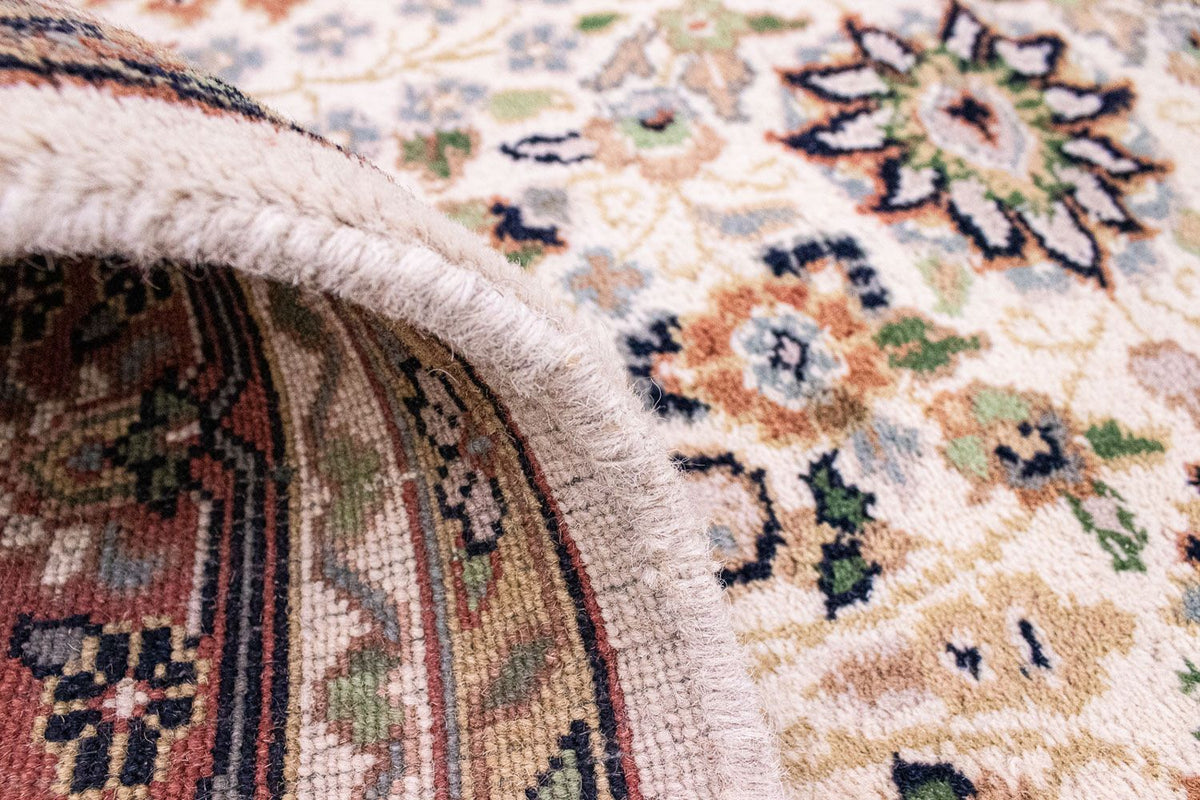 Oriental Carpet - 240 x 169 cm - beige