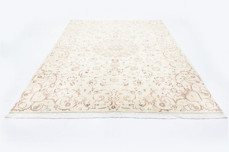 Persisk matta - Nain - Royal - 242 x 168 cm - beige