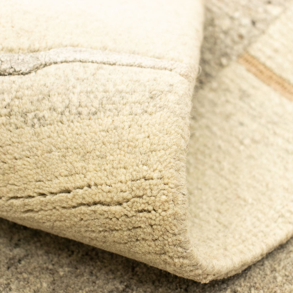 Nepal mattan - 185 x 128 cm - grått