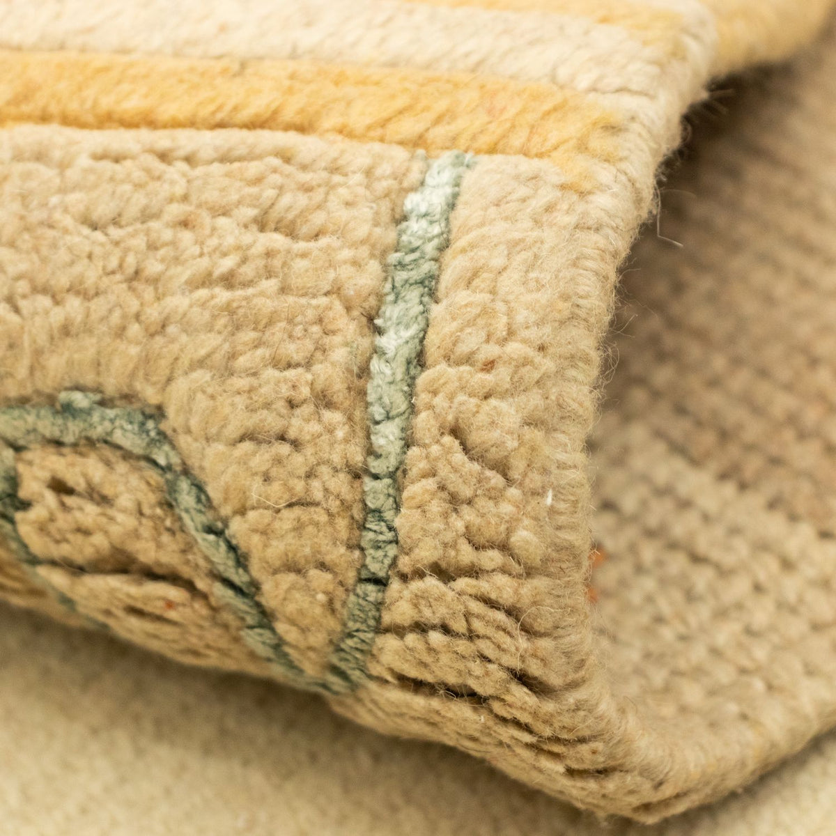 Nepal mattan - 230 x 162 cm - beige