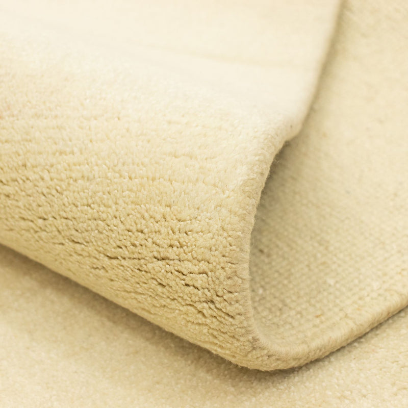 Nepal mattan - 201 x 140 cm - beige