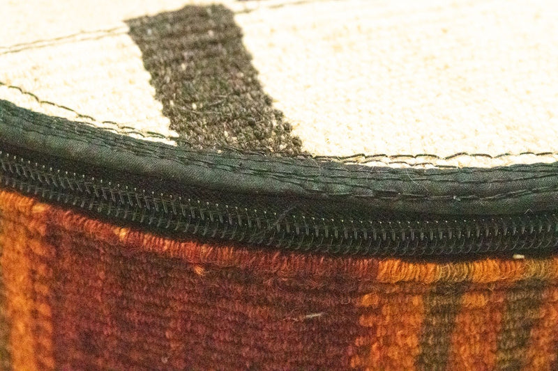 Sitzmöbel sonderform  - 50 x 40 cm - mehrfarbig