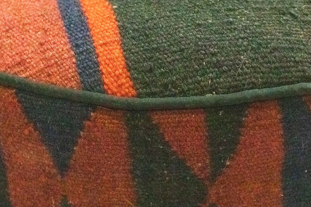 Sitzmöbel sonderform  - 50 x 40 cm - mehrfarbig