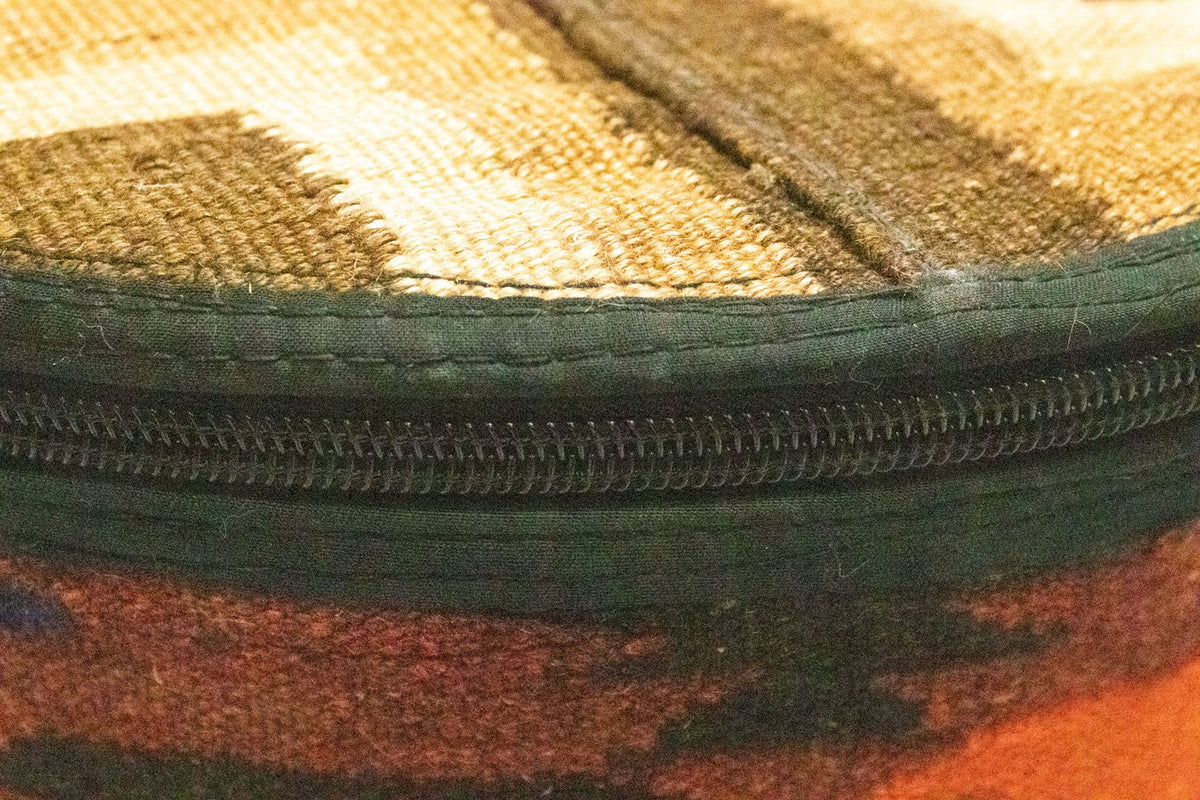 Sitzmöbel sonderform  - 50 x 40 cm - mehrfarbig