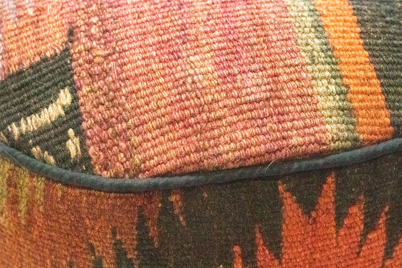 Sitzmöbel sonderform  - 42 x 36 cm - mehrfarbig